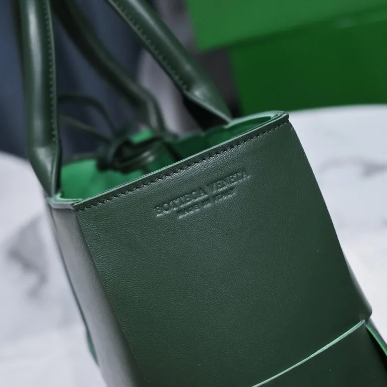 Arco Midsize SLIP Tote Handbag with Side Logo