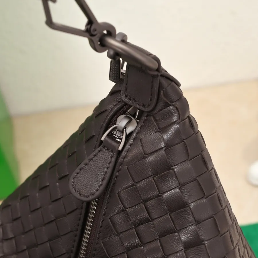 BV Classic Ladies Shoulder Tote Bag