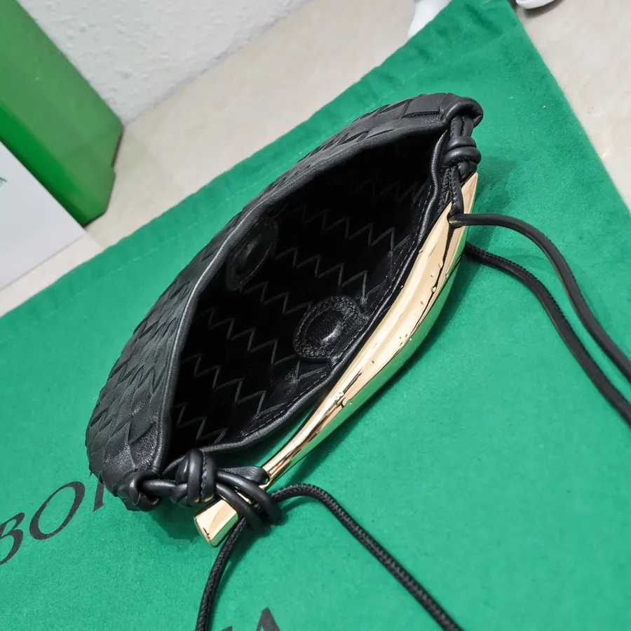 BV Mini Sardine Elegant and Chic Bucket Bag