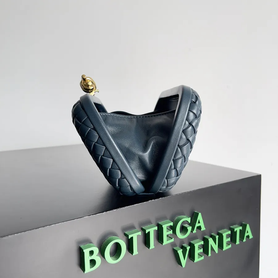 BV Knot | Evening Bag Classic Return