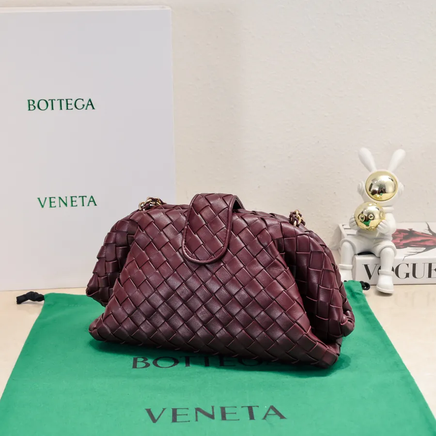 Bottega Venetia Lauren 1980 Bucket Bag Summer 2024