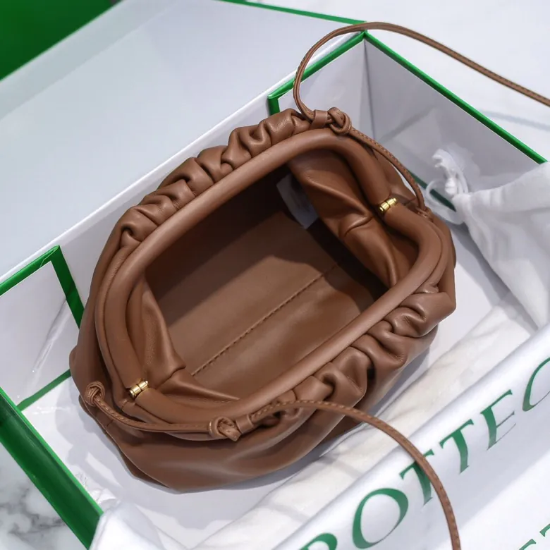 Bottega Veneta Pouch Cloud Bag in Caramel