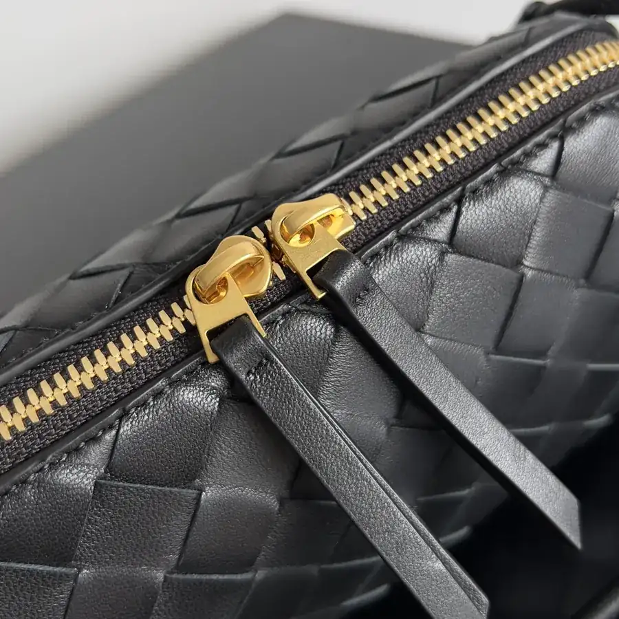 BV Mini Pouch Concert Pouch, Bottegaveneta