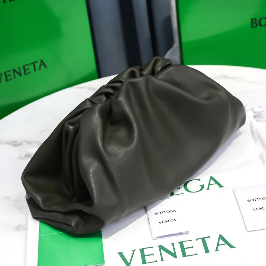 Bottega Veneta Pouch Cloud Bag Grained Calfskin