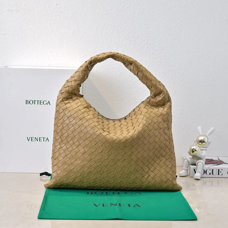 Bv New Medium HOP Bag with Grained Calfskin Body and Handle