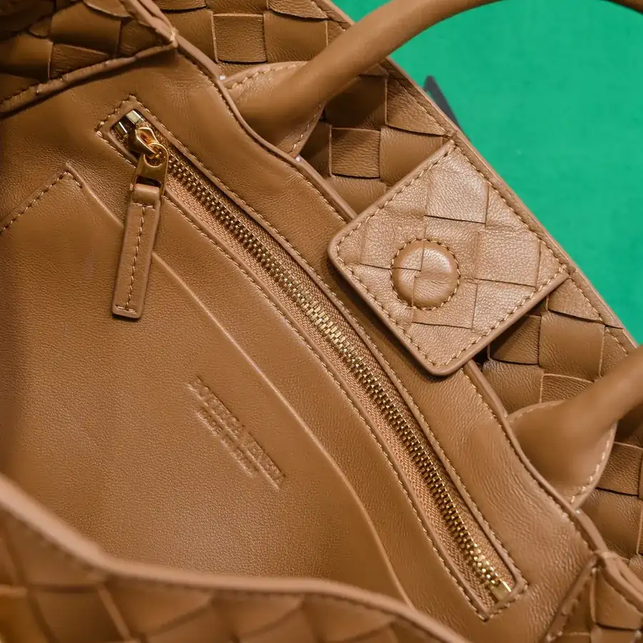 Bottega Veneta Andiamo Handbag