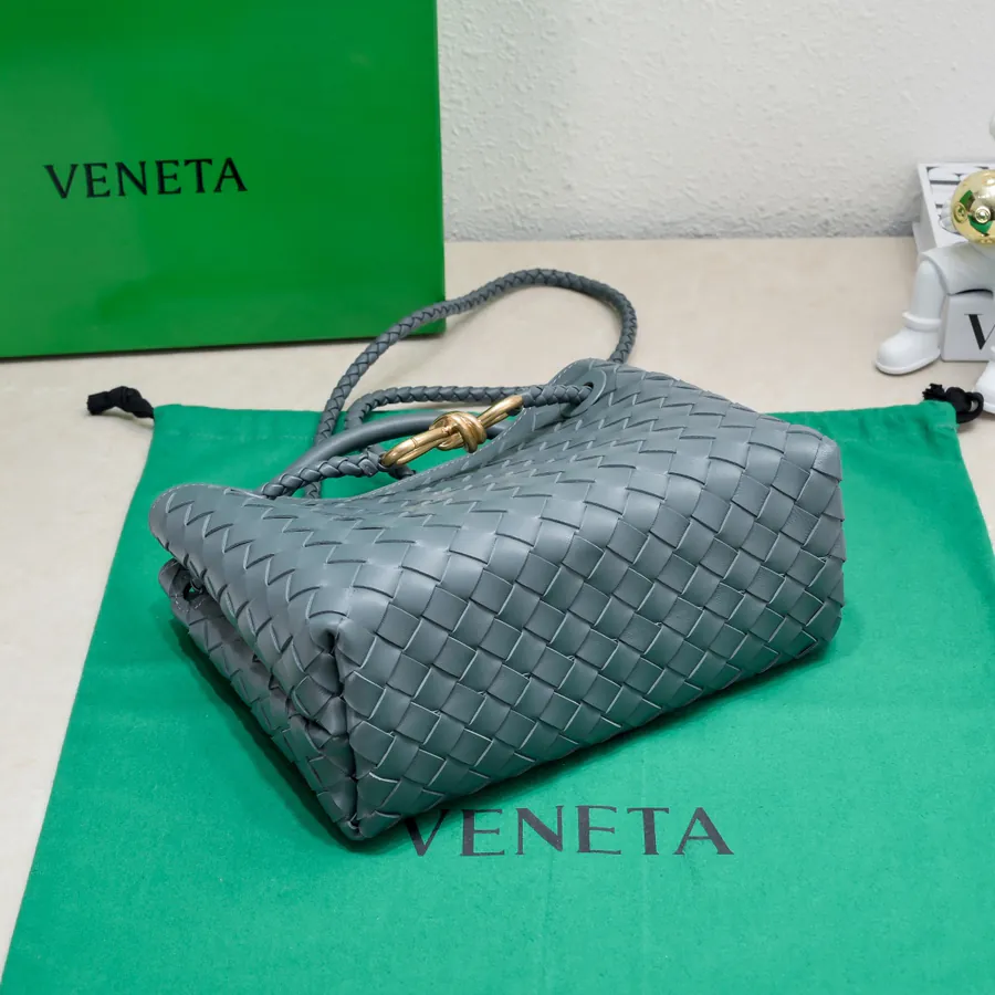 Intrecciato编织皮革小号手提包