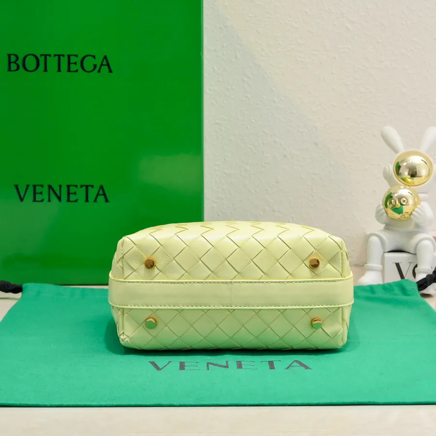 Bottega Veneta Shoulder Lunch Bag with Intrecciato Weave