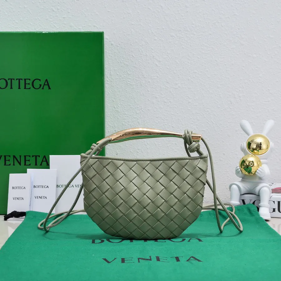 BV Mini Sardine Elegant and Artistic Bucket Bag
