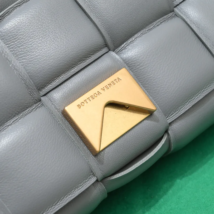 Mini Padded Bag BV's Trendy Style