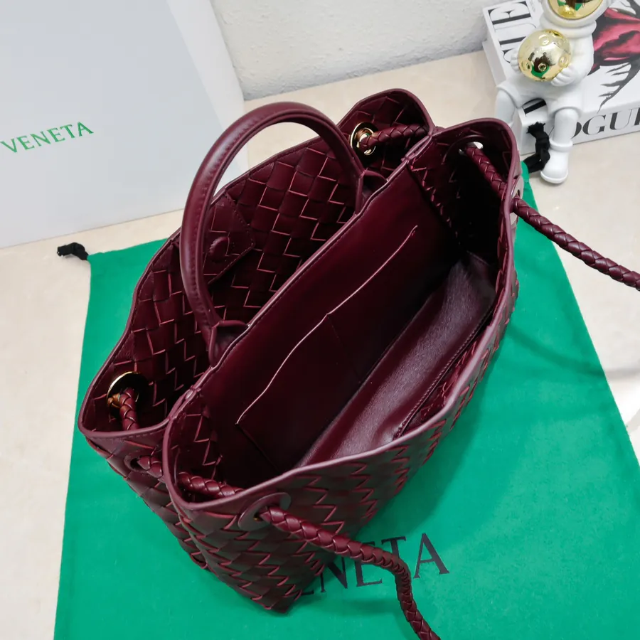 Bottega Veneta Andiamo Handbag Classic Leather Weave with Gold Tassel
