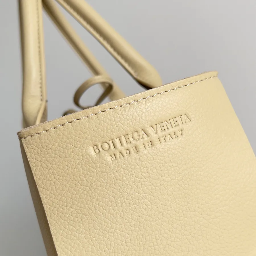 Arco Bucket Bag in Grained Calfskin