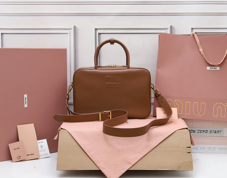 M Maison SS23 Autumn Winter Briefcase 5BB117 2D