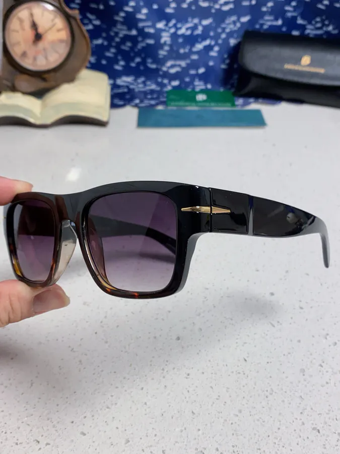 DAVID BECKHAM 2025 New Large Frame Minimalist Sunglasses for Men and Women