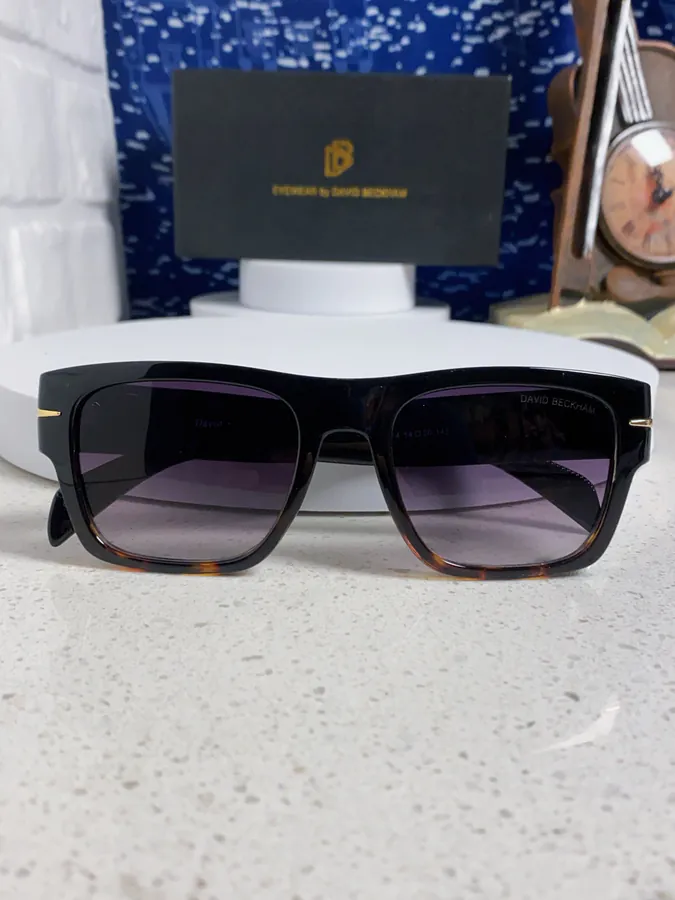 DAVID BECKHAM 2025 New Large Frame Minimalist Sunglasses for Men and Women