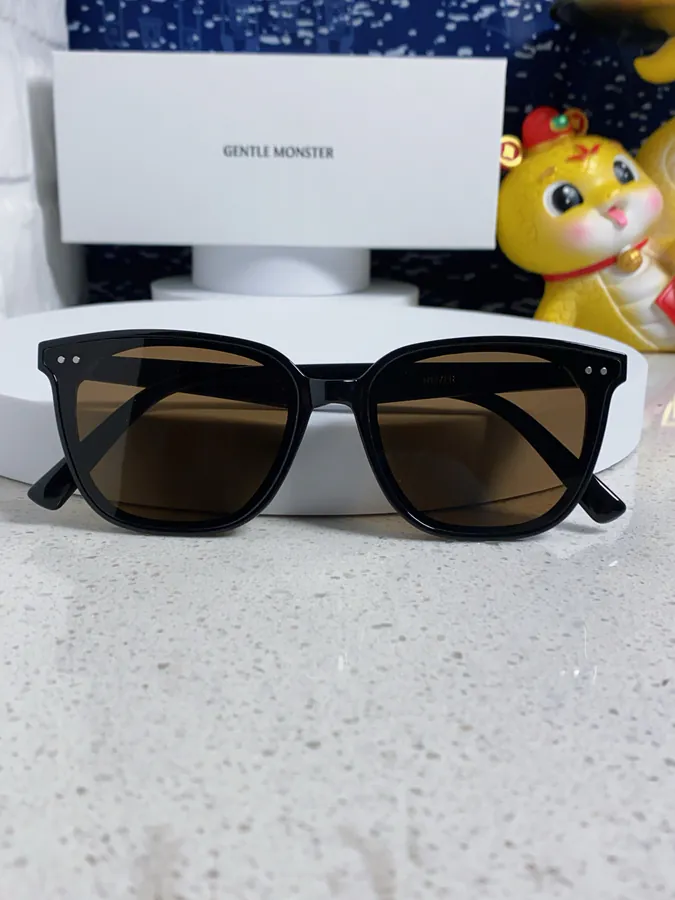 Gentle Monster Heizer Square Sunglasses for Women