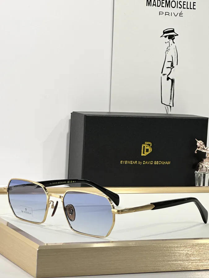 David Beckham DB 1174S Bucket Bag