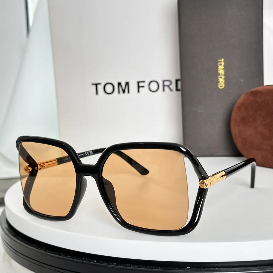 TOMFORD Solange Frame