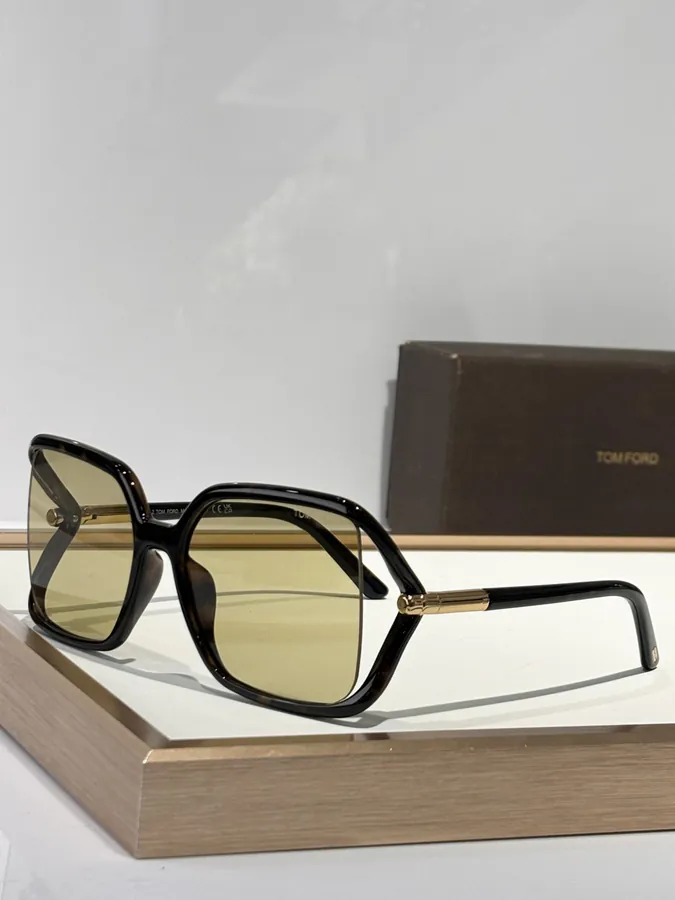 TOMFORD Solange Frame