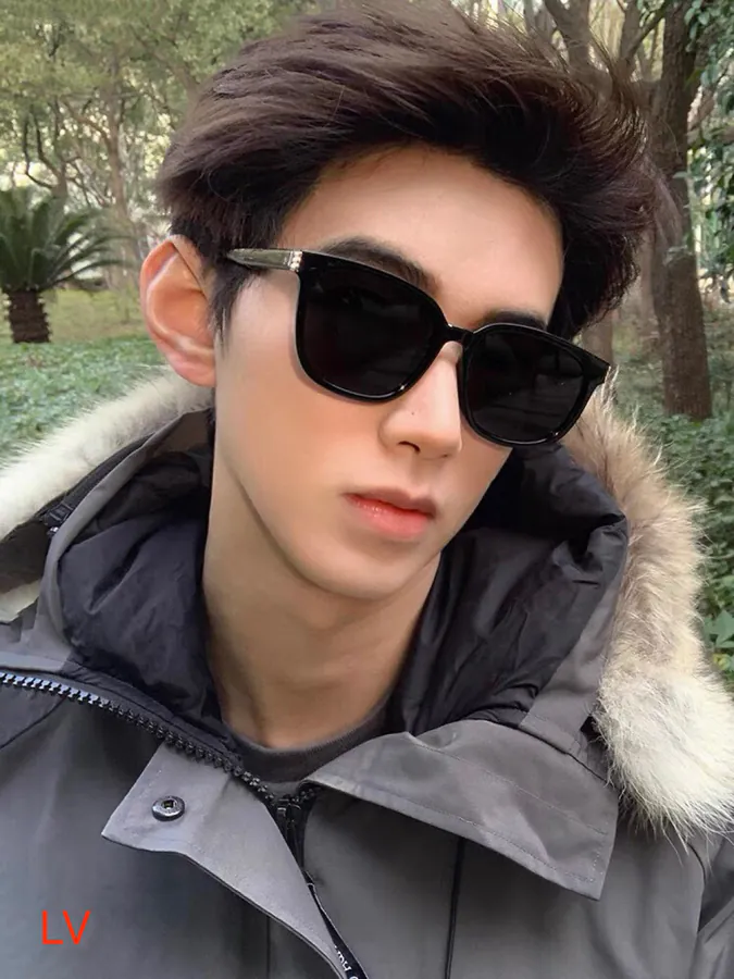 Louis Vuitto Square Polarized Sunglasses Fashion Aviator Style for Men and Women