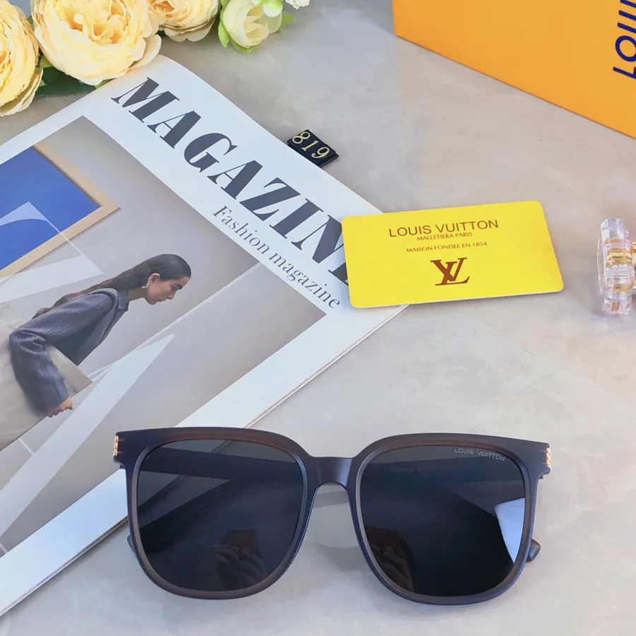Louis Vuitto Square Polarized Sunglasses Fashion Aviator Style for Men and Women