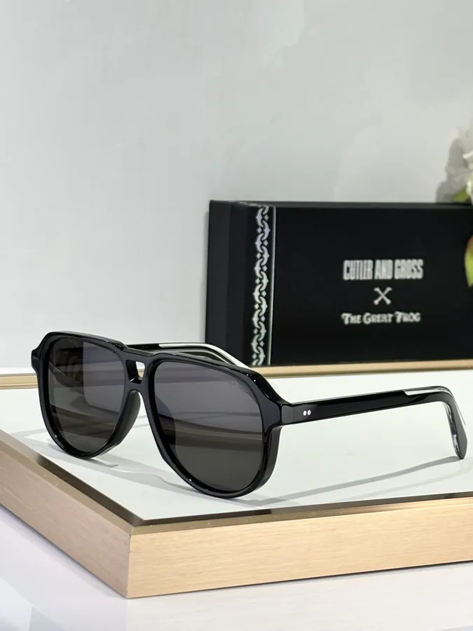 CUTLER AND GROSS P185 Master Series Eyewear