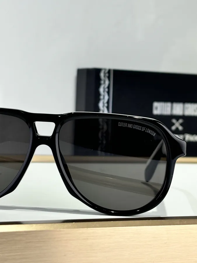 CUTLER AND GROSS P185 Master Series Eyewear