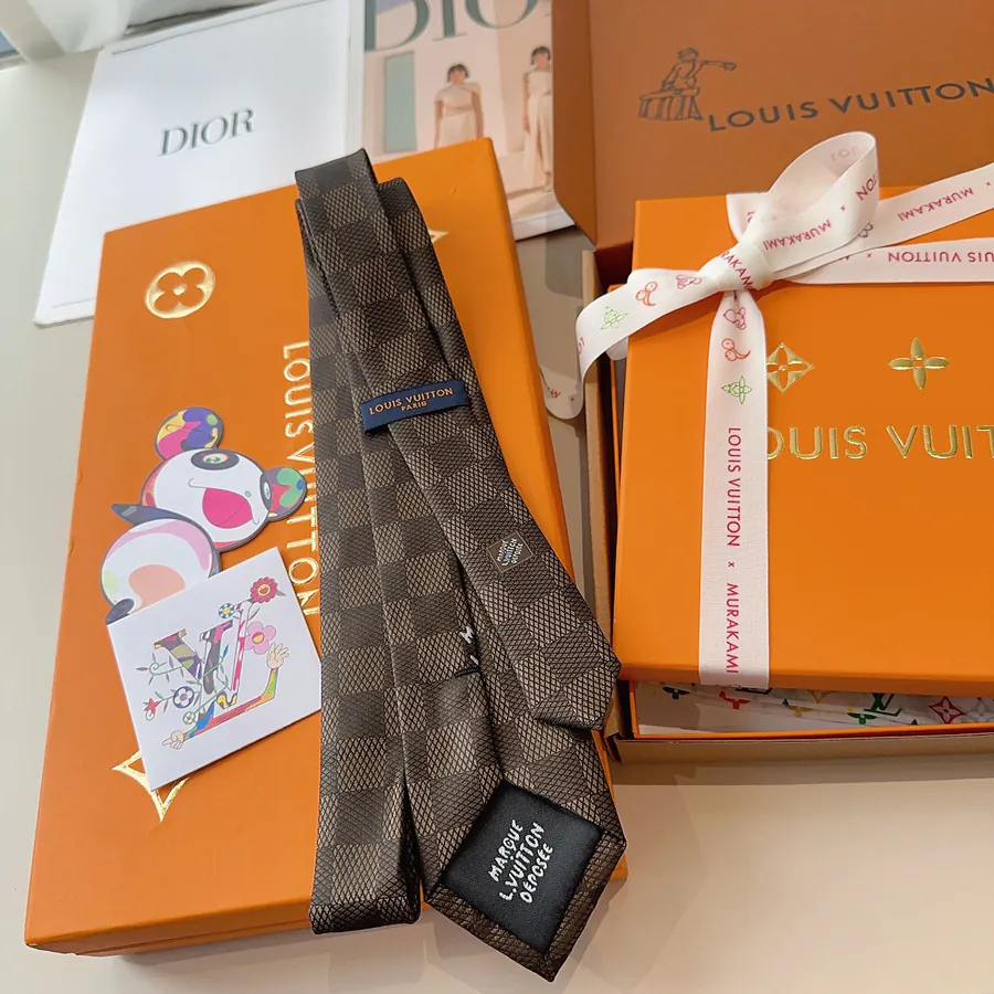 Pharrell Williams Design Damier Tie with L.Vuitton Déposée