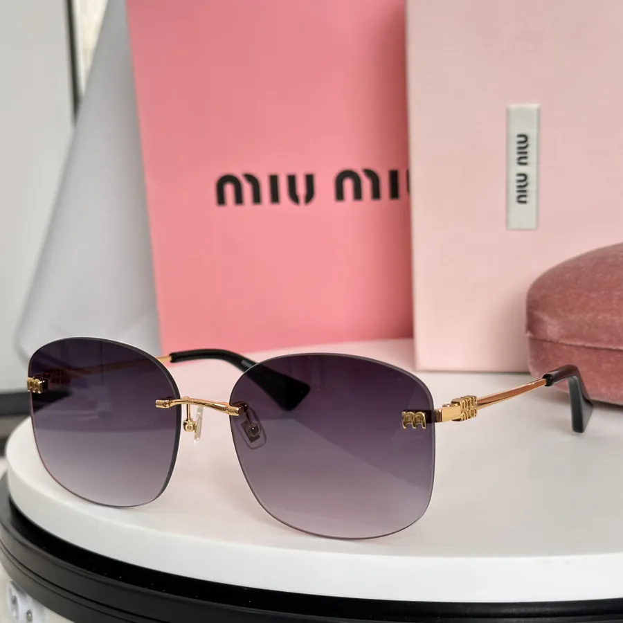 MIU MI* Bucket Bag