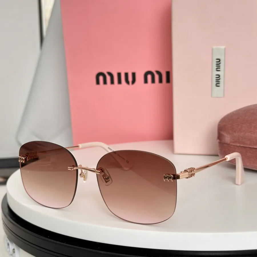 MIU MI* Bucket Bag