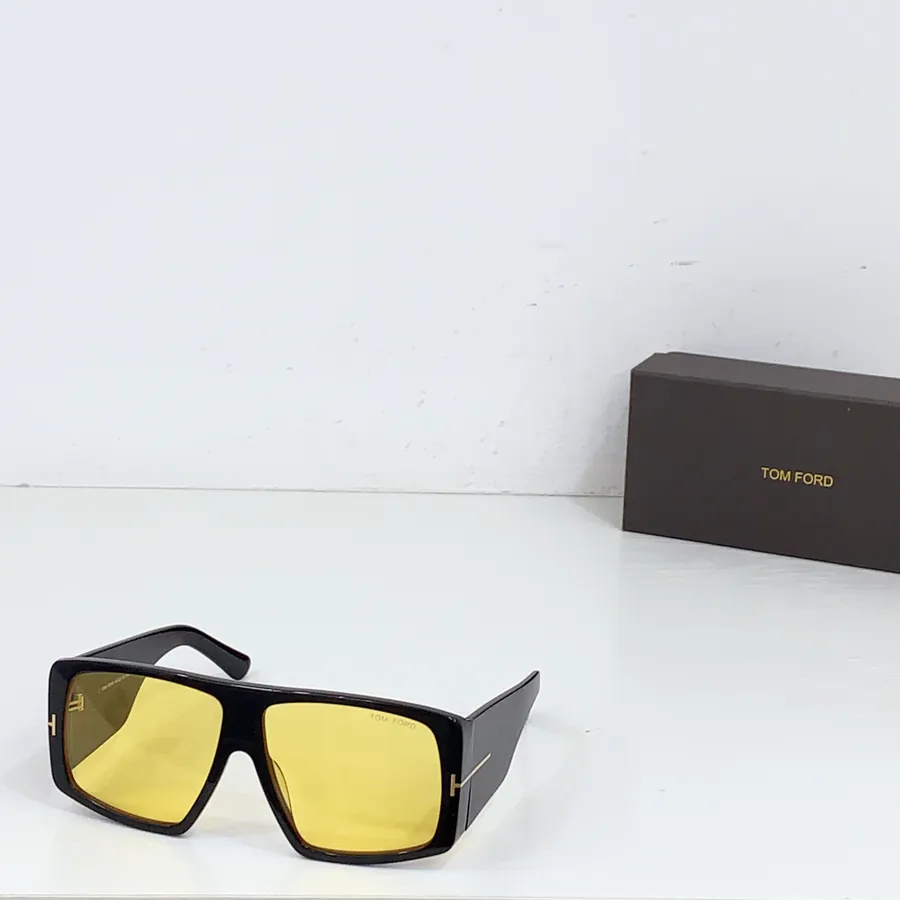 Tom Ford P100 Raven Oversized Frame