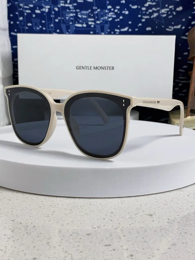 P75 Gentle Moster (GM) Square Fashion Oversized Sunglasses for Men and Women