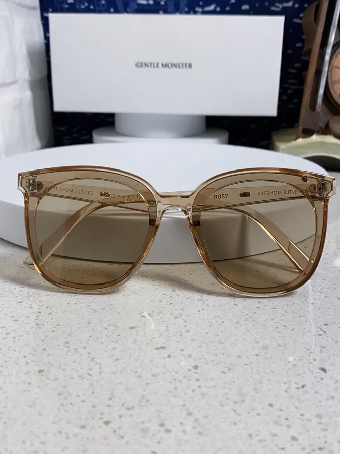 P75 Gentle Moster (GM) Square Frame Trendy Fashion Oversized Sunglasses