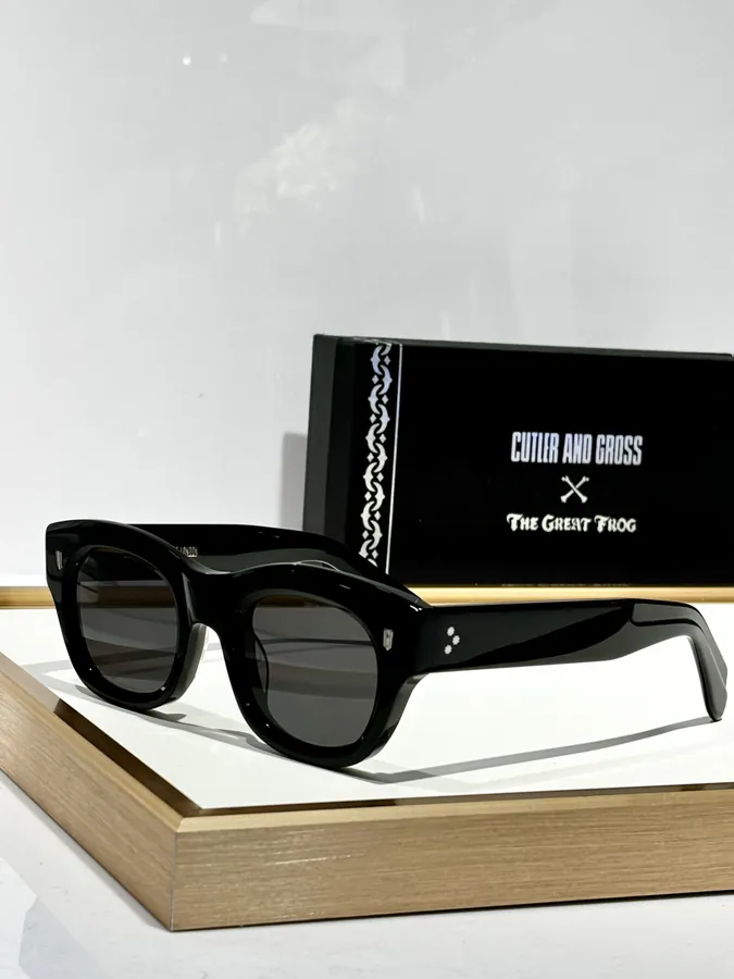 Cutler & Gross P185 Vintage Style Sunglasses