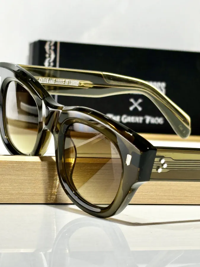 Cutler & Gross P185 Vintage Style Sunglasses