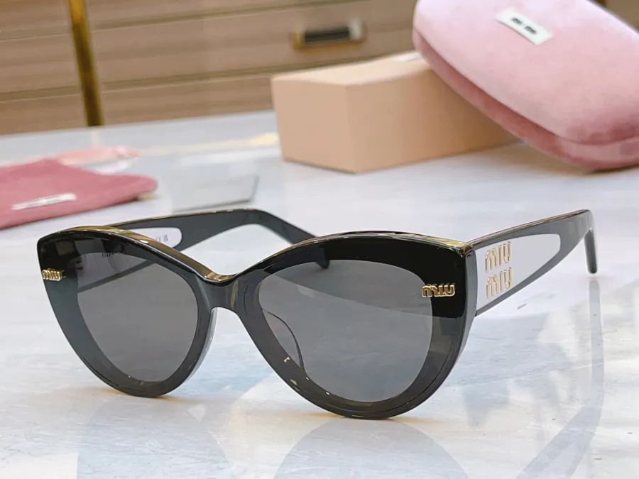 MIU MI* New Sunglasses