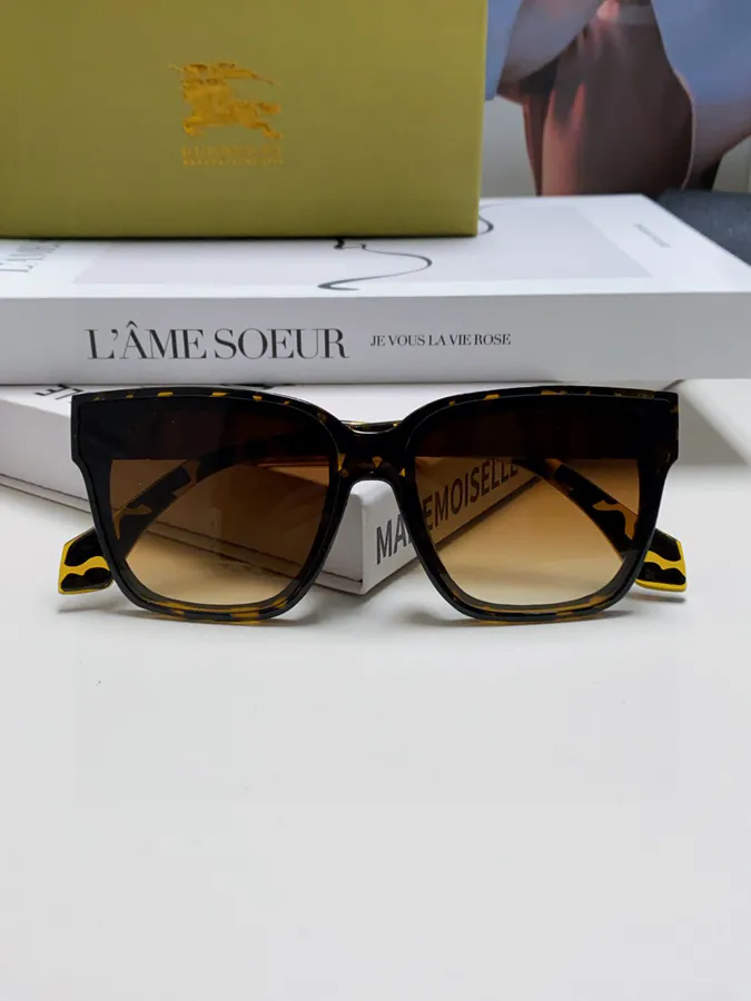 Burberry 2025 New Sun Glasses for Men Classic Tartan Design
