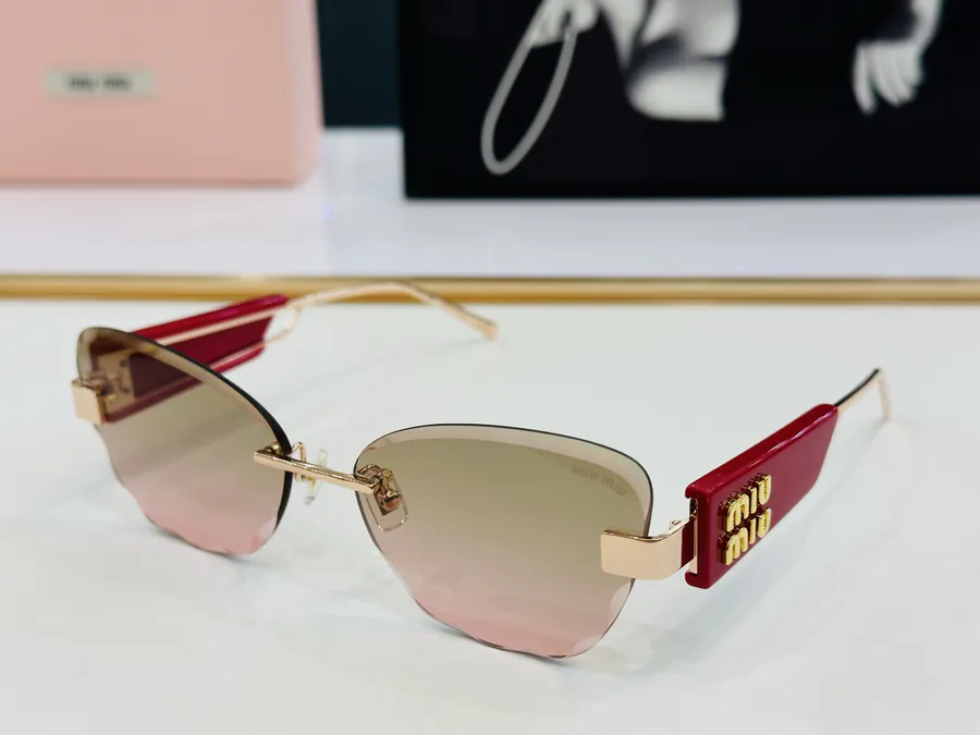 Mistral MU127AV Women's Sunglasses