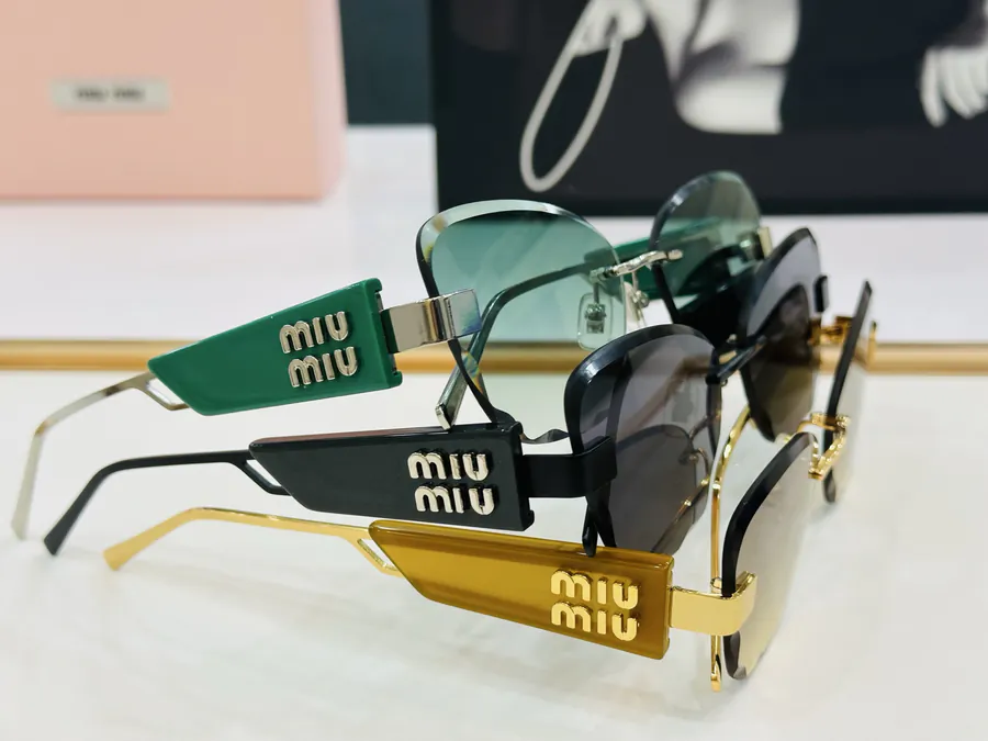 Mistral MU127AV Women's Sunglasses