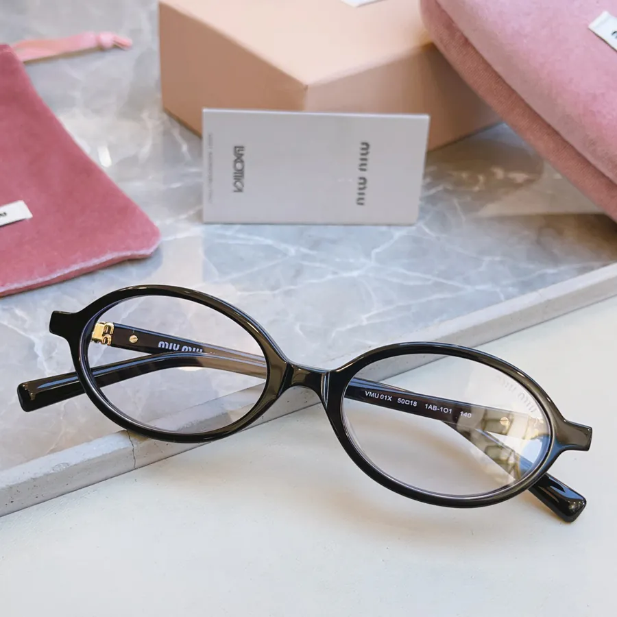 MIU MI* New Eyewear Model: SMU01X