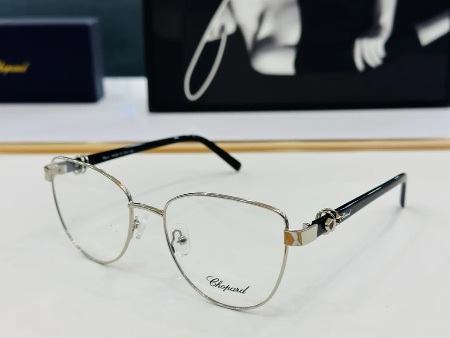 P65 Xiao Jia Premium Frame Glasses with Logo Detail