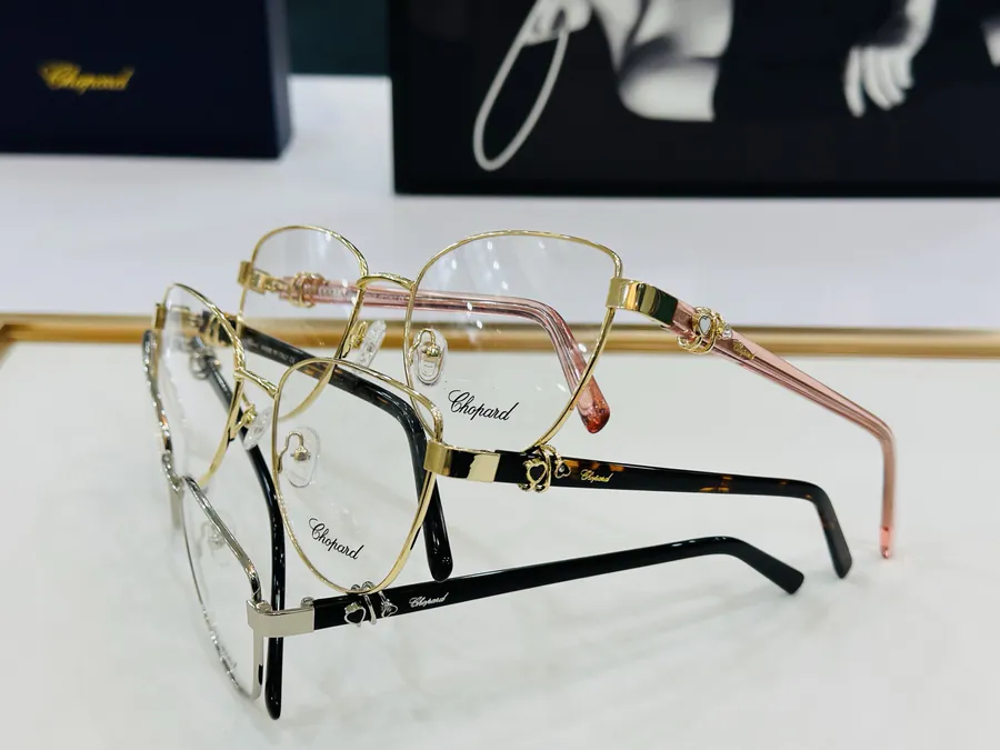 P65 Xiao Jia Premium Frame Glasses with Logo Detail