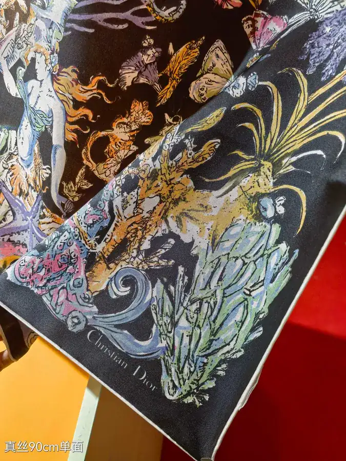 Cabinet de la Mer Pattern Print Silk Scarf