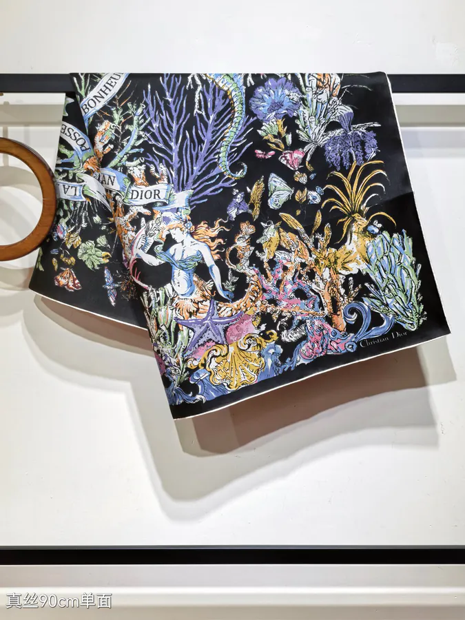 Cabinet de la Mer Pattern Print Silk Scarf