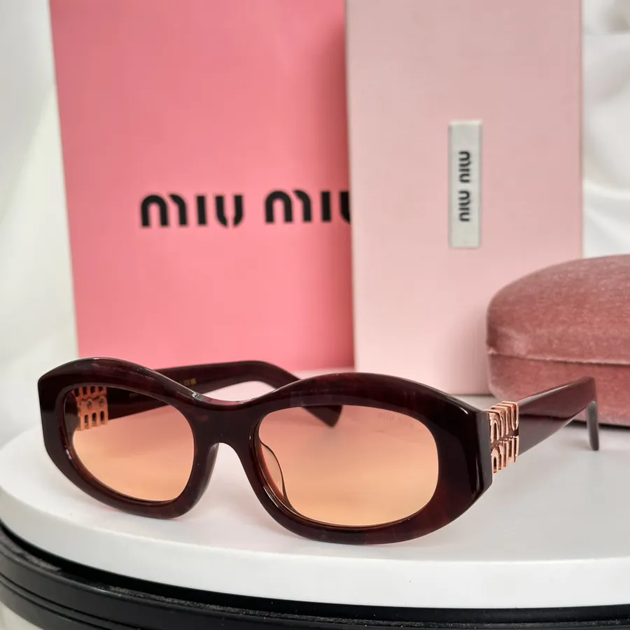 MIU MI* Bucket Bag