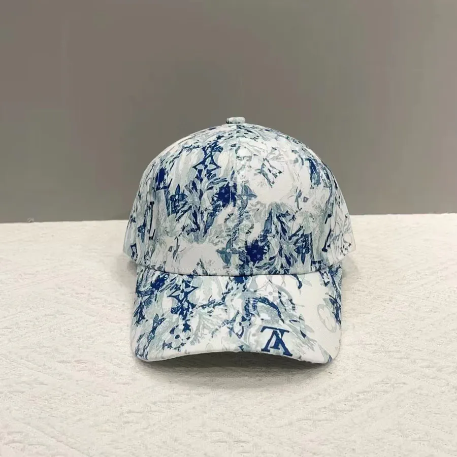 New Baseball Cap from Lüjia Trendy and Stylish