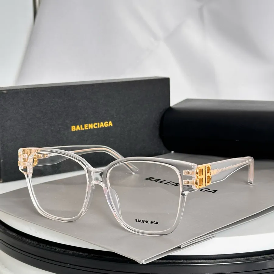 Balencia* Parisian BB0104 Square Frame Sunglasses