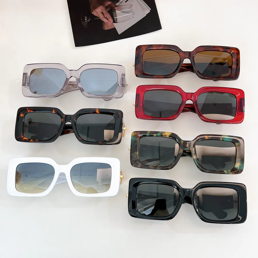 Burberr* BE6002