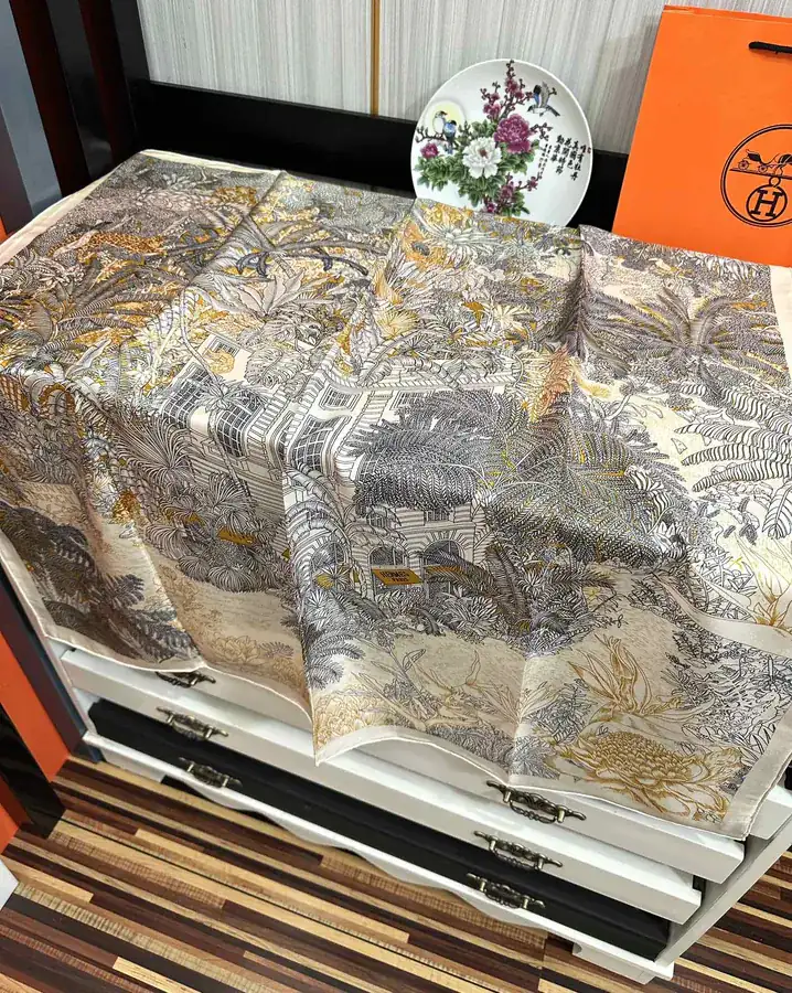 Ames 2025 New Collection Silk Scarf