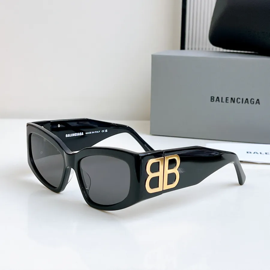 BALENCIAGA Trendy Aviator Sunglasses